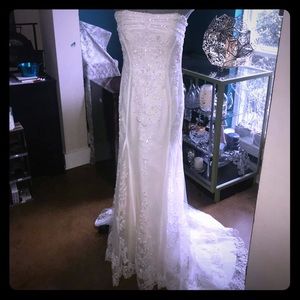 BRAND NEW Cara Mia Chanelle Ivory/Silver Bridal